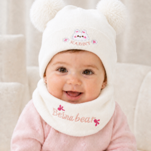 TOUCA DE BEBE COM GOLA MENINA